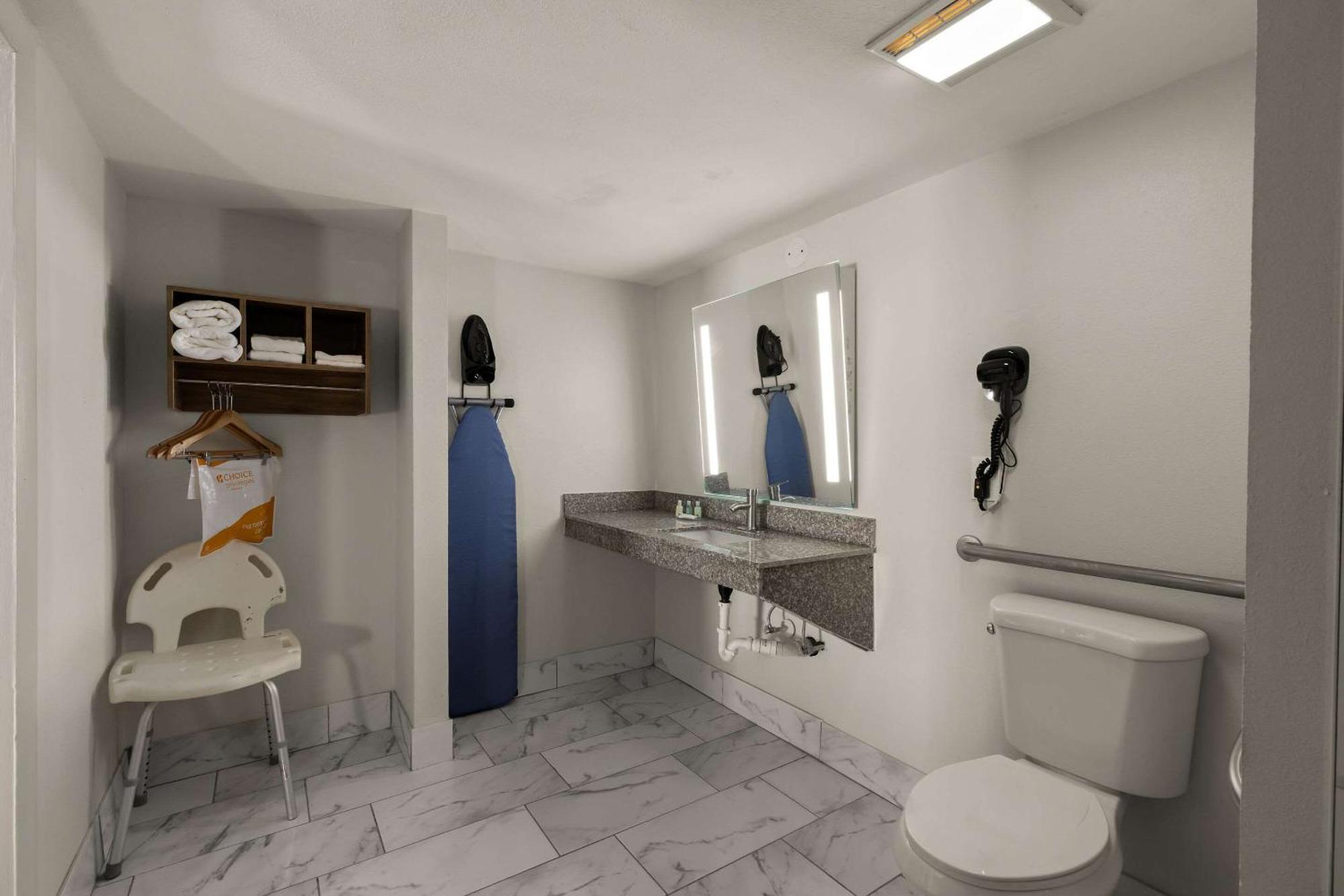 Quality Inn مونرو المظهر الخارجي الصورة